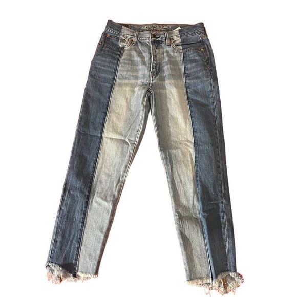 American Eagle Outfitters Denim - American Eagle Vintage Hi Rise Cropped Ankle Two Toned Raw Hem Jeans Size 8